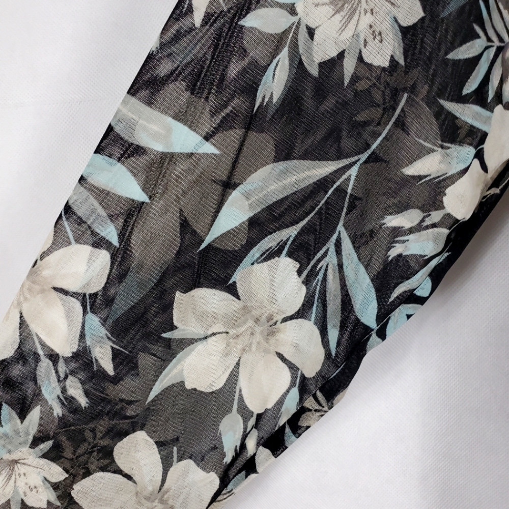 Women's Long Sleeved INC Blouse - Picture 3 of 4